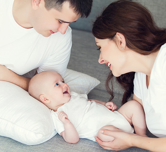 Trẻ học cách nói chuyện