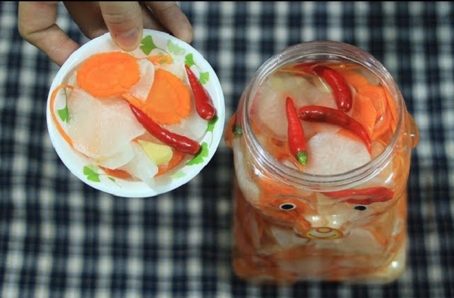 đồ chua ăn nem rán