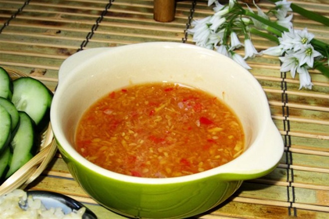 chén mắm gừng