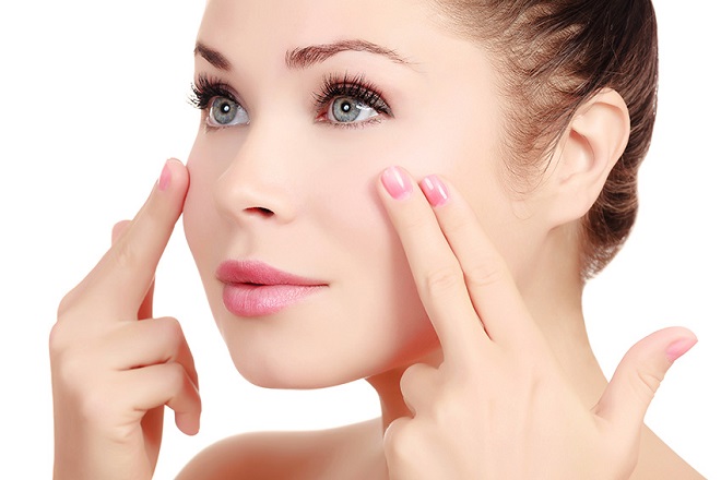 massage da mặt đúng cách