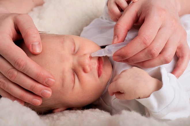 nước muối sinh lý