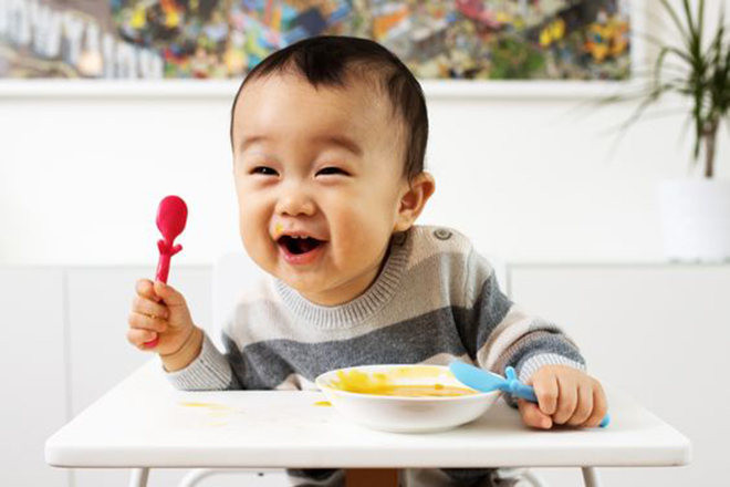 Trẻ vui vẻ