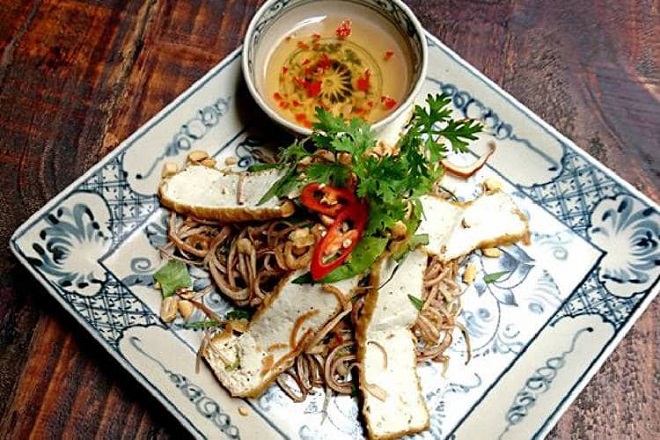 cách làm nộm hoa chuối chay