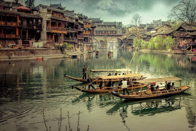 Hãy thử xuôi thuyền theo dòng sông Đà Giang một lần