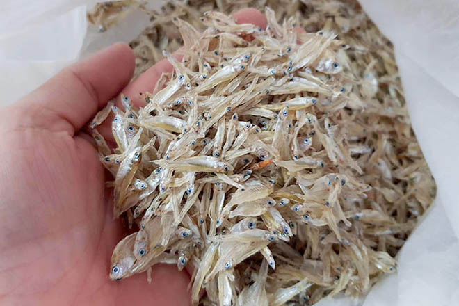 Cá cơm khô