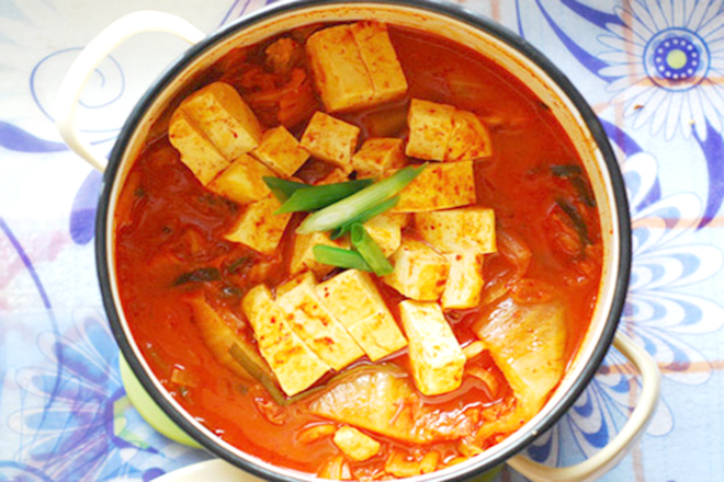 Canh kim chi đậu hũ