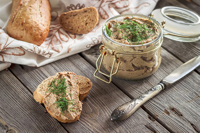 Pate làm thủ công