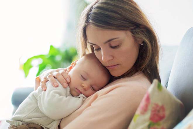 Cai sữa sớm không có lợi cho trẻ