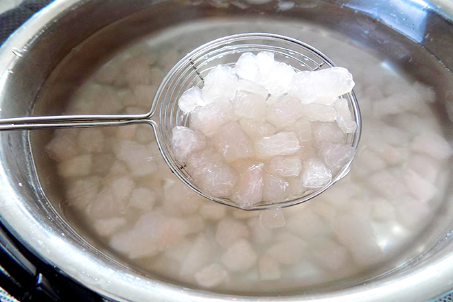 Cùi bưởi chế biến xong