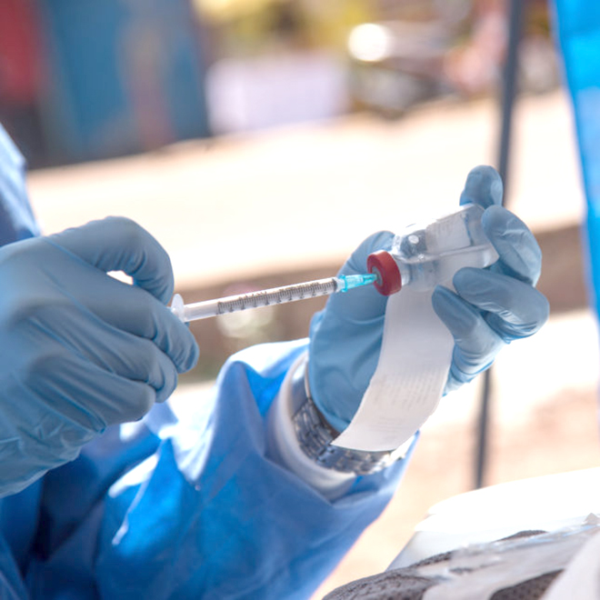 Tiêm vaccine phòng bệnh khi mang thai