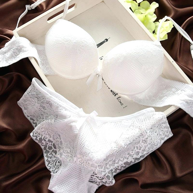 Nội y áo cưới đẹp