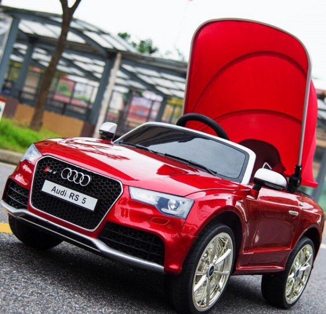 Xe ô tô điện trẻ em Audi RS5