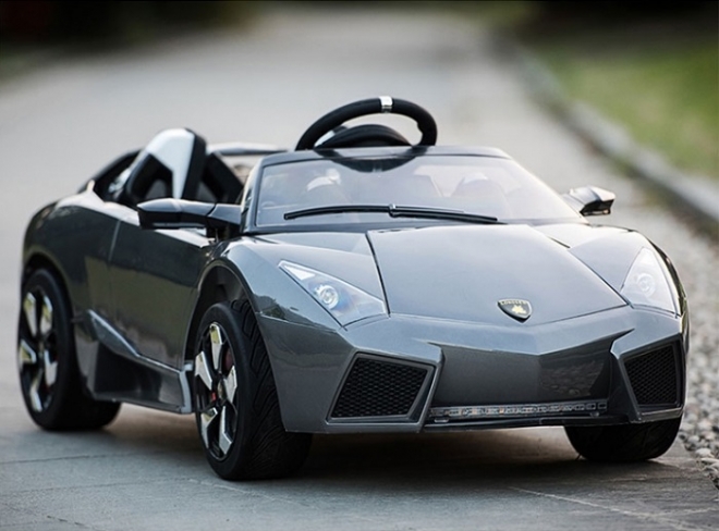 Hình ảnh xe ô tô trẻ em tự lái Lamborghini LS 518