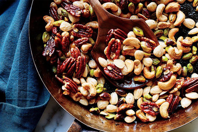Bà bầu nên ăn các loại hạt