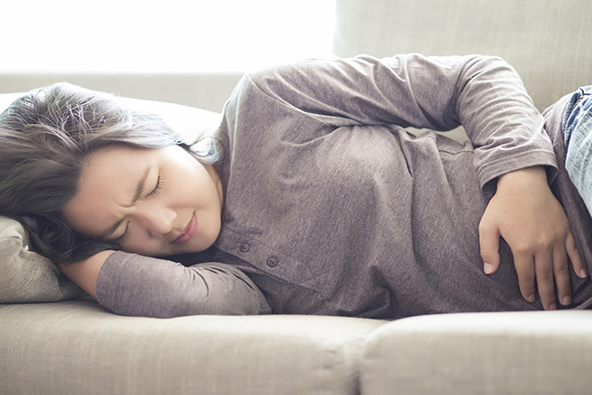 Phụ nữ sau sinh bị đau bụng dưới