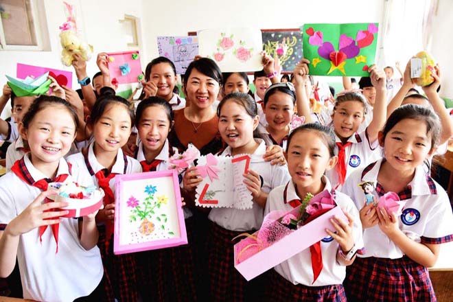 Tặng quà ý nghĩa cho thầy cô
