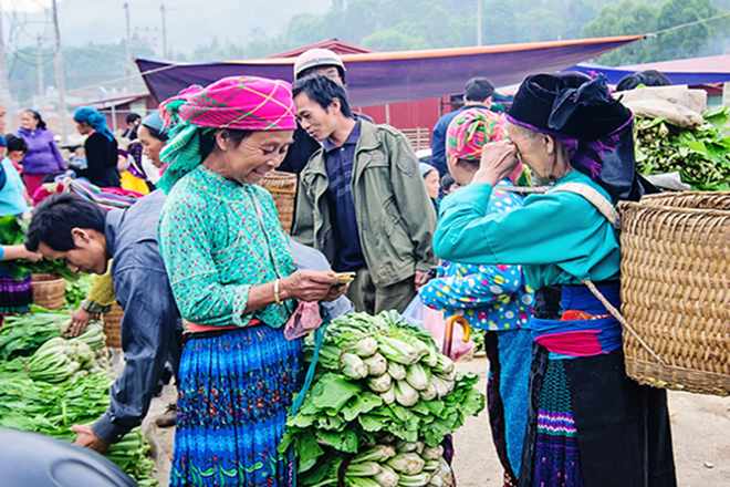 Chợ Đồng Văn Hà Giang