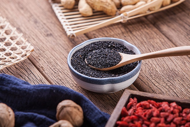 cách dùng mè đen chữa bệnh
