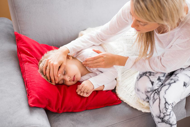 Bệnh ở trẻ mùa lạnh làm mẹ lo lắng