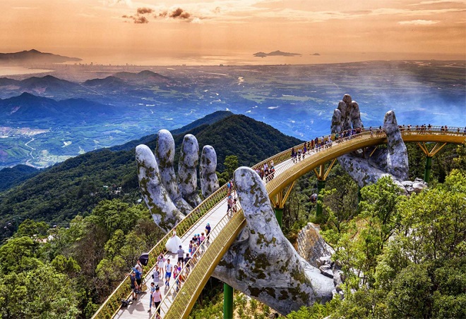cầu vàng Đà Nẵng