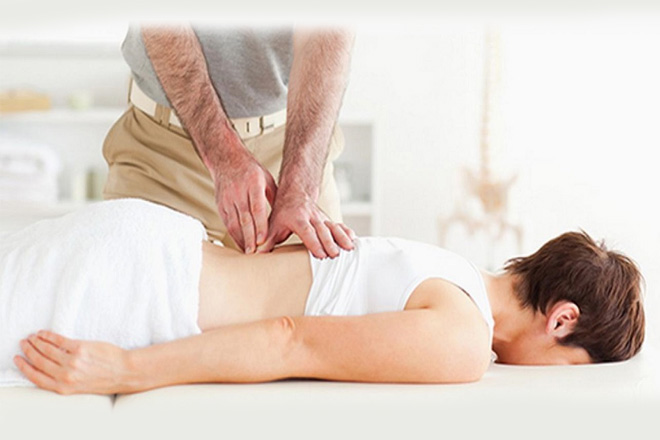 Xoa bóp bấm huyệt