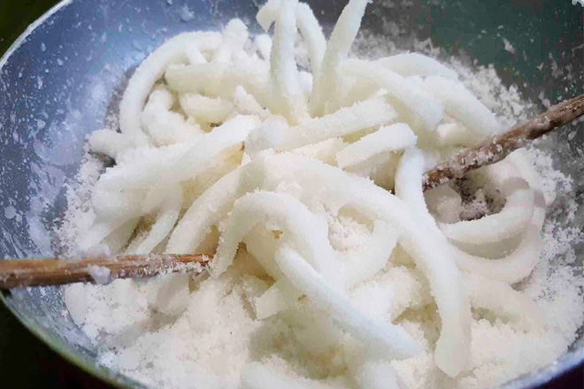 Sên mứt dừa