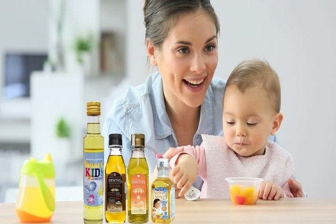 bổ sung dầu ăn trong thức ăn của trẻ
