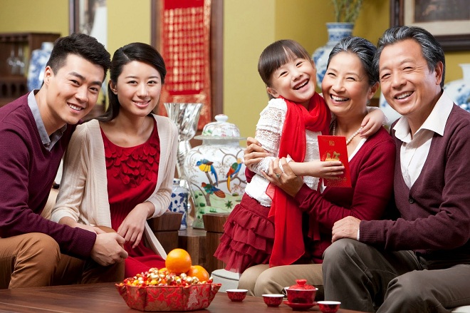 tet ve tham gia dinh