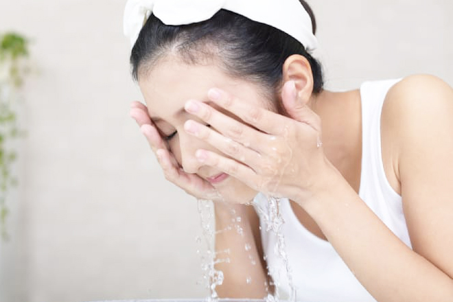 Rửa mặt đúng cách