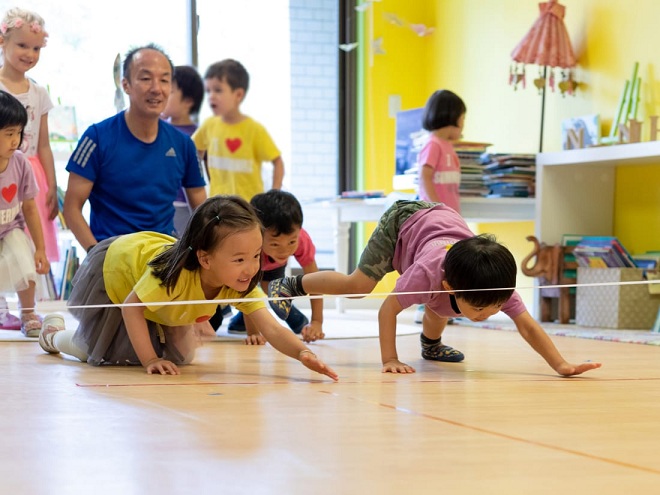 giúp trẻ tự tin