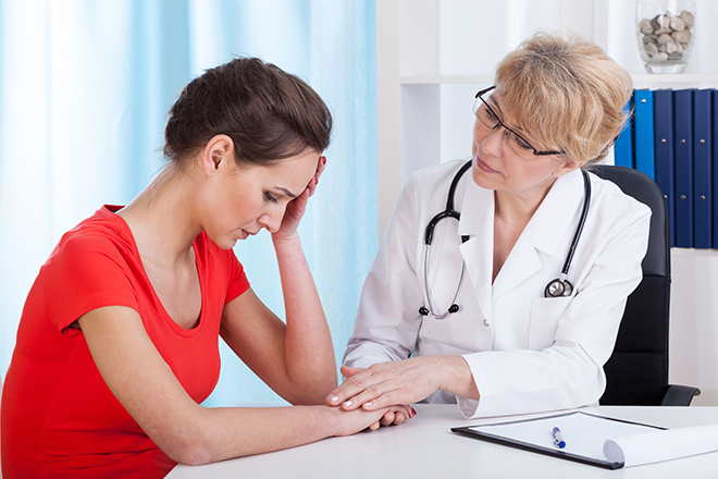 Nói chuyện với bác sỹ