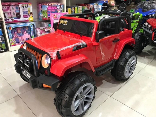 Xe ô tô điện trẻ em LT 828