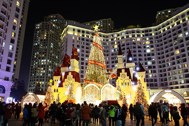 Hà Nội đón Noel