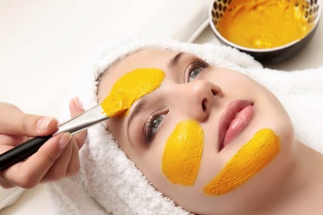 Mặt nạ nghệ rất tốt cho da mụn
