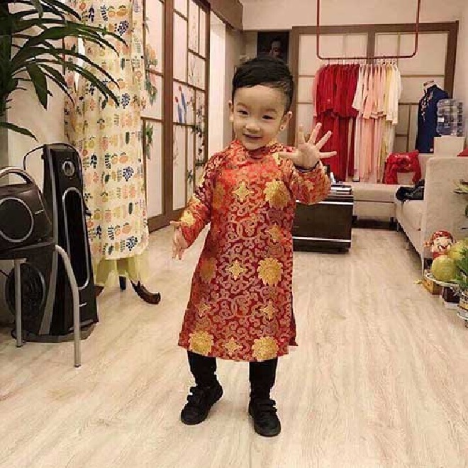 Áo dài tết cho bé