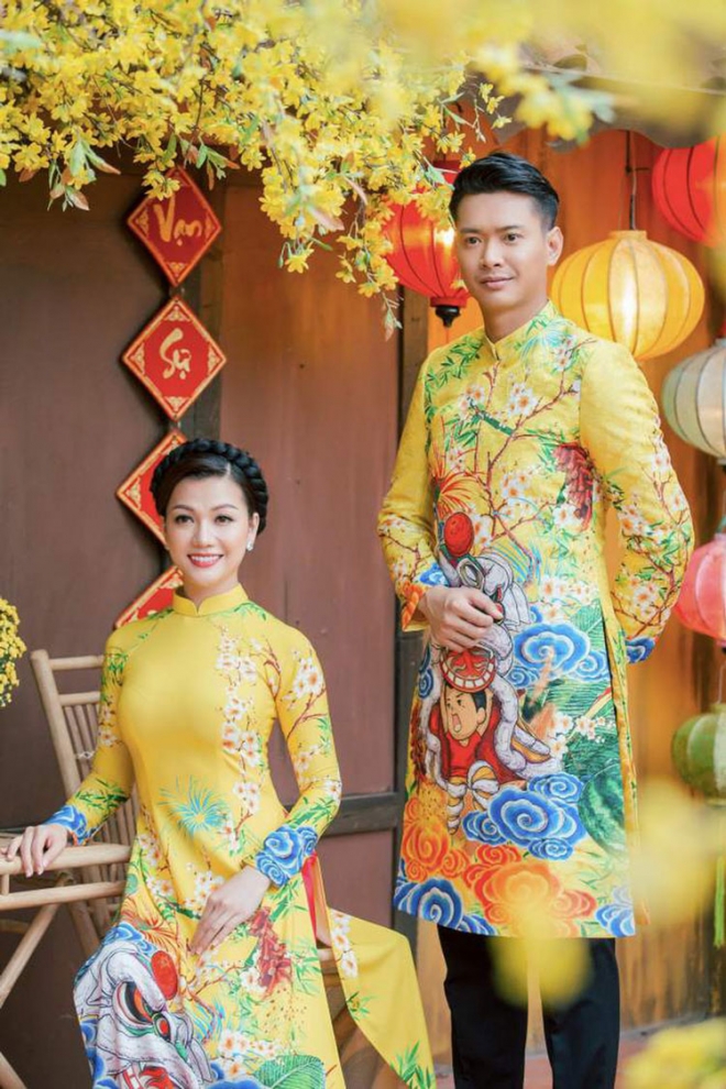 trang phục màu vàng