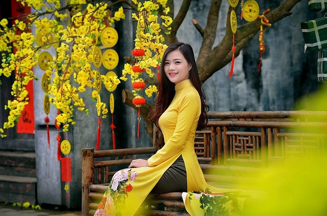 ao dai ton net cho nguoi mac