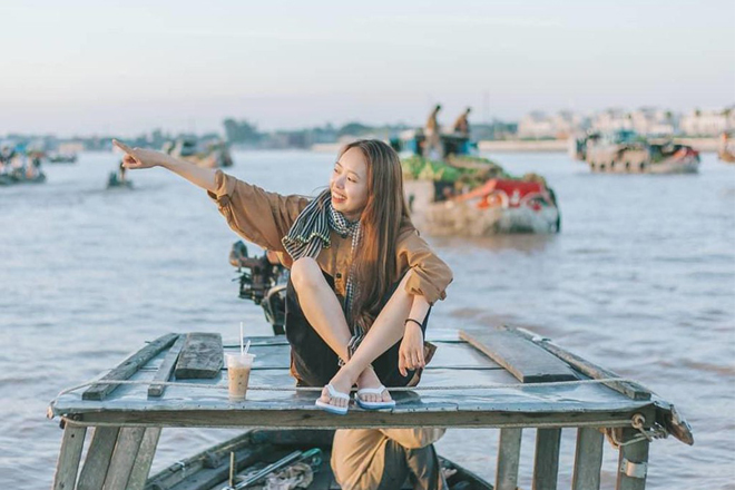 Chợ nổi