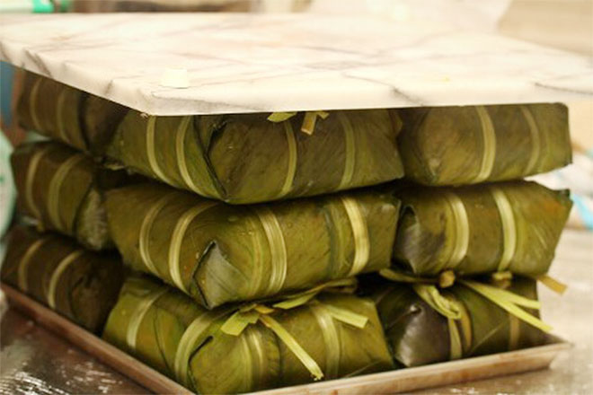 cách gói bánh chưng bằng khuôn