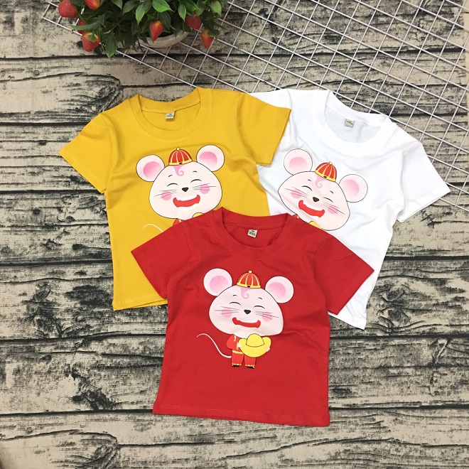 Hình ảnh con chuột vàng sẽ là một trong những họa tiết bắt “trend” cho đồ tết bé trai năm 2020