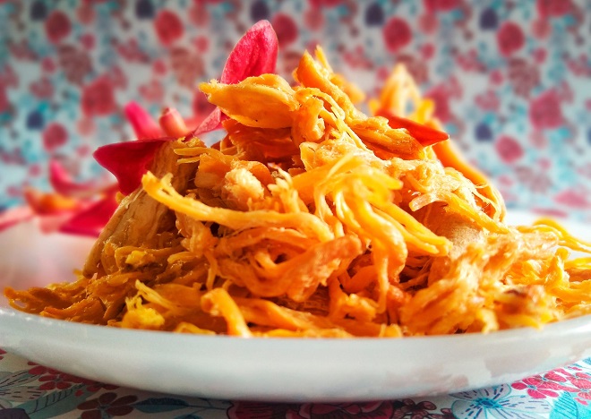khô gà lá chanh