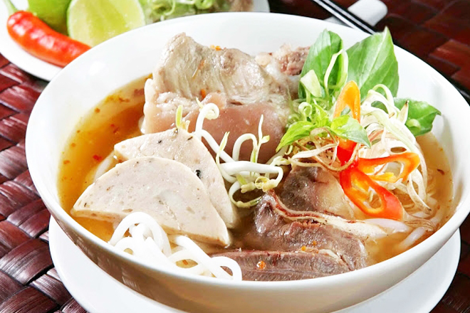 Bún bò Huế