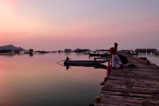 Làng chài Hàm Ninh đẹp tựa bức tranh