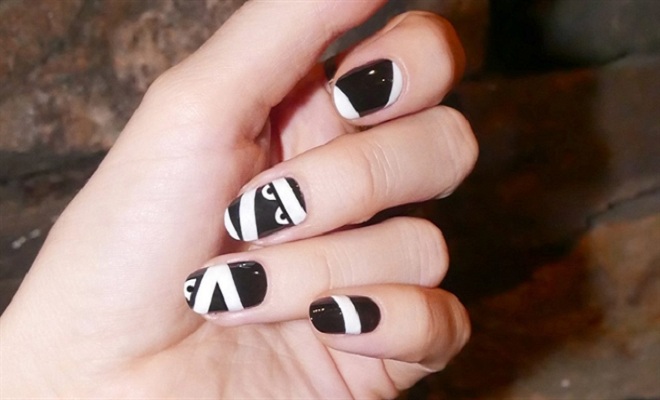 mau nail tet trang den