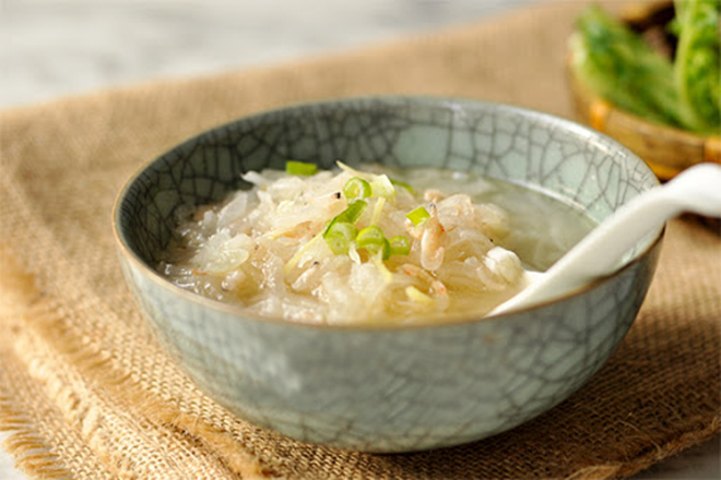 Canh củ cải tôm khô