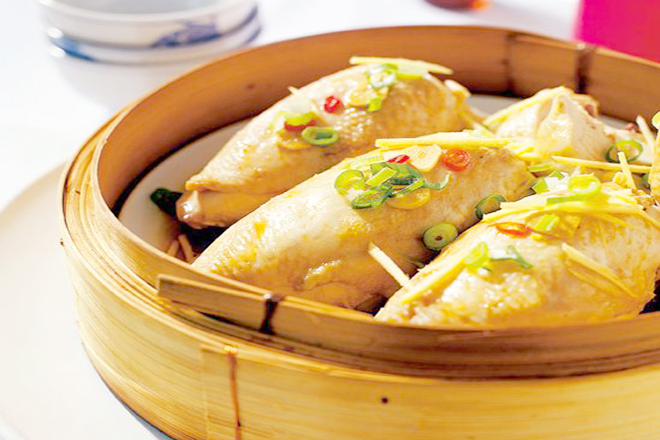 Gà hấp gừng
