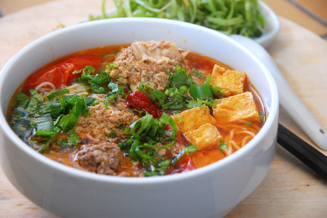 Bún riêu