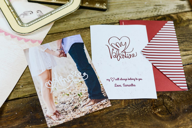Thiệp Valentine dưới sapo