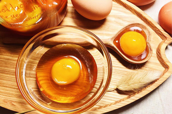 Tác dụng của trứng gà làm đẹp