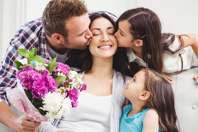 8 tháng 3 nên tặng gì cho mẹ quà